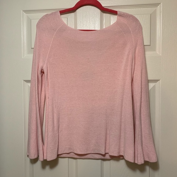 Pink bell sleeve sweater - Picture 1 of 4
